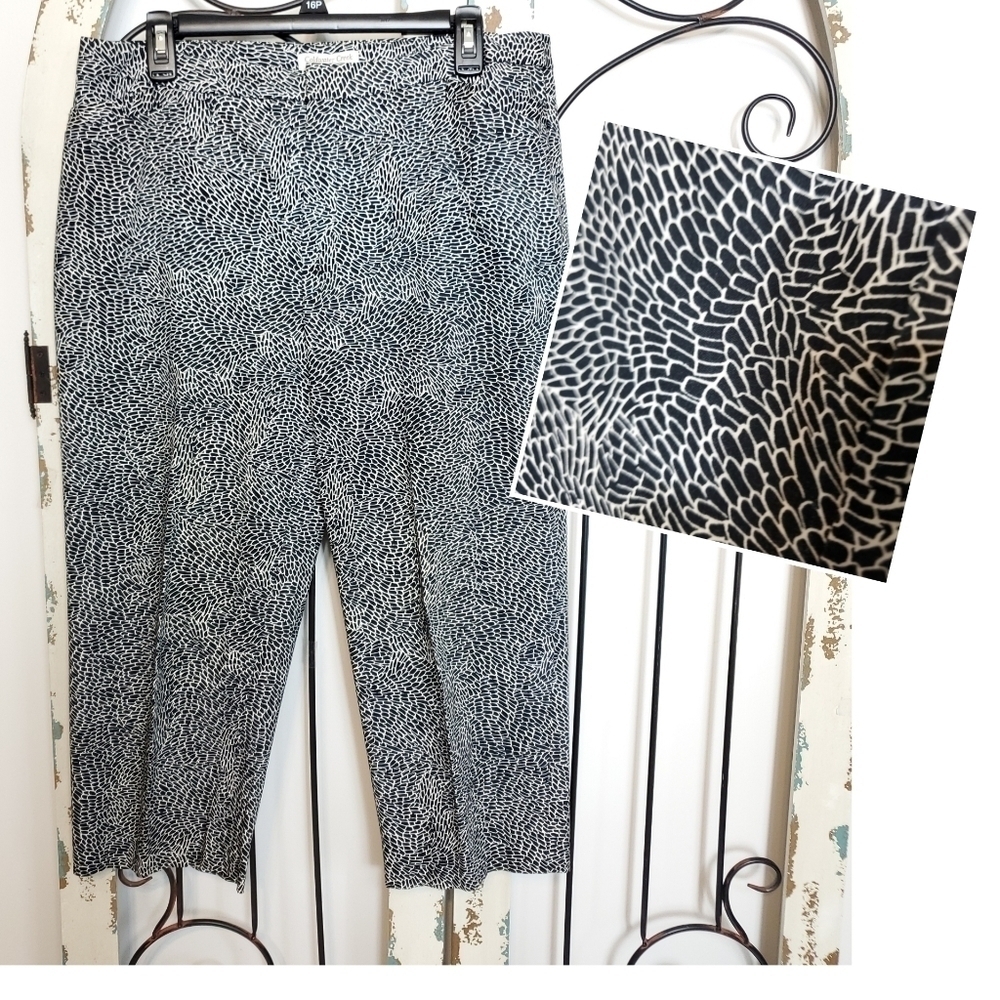 Coldwater Creek natural fit crop pants